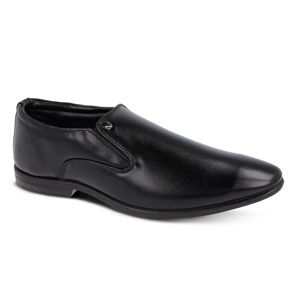 Walkaroo Xgo Men Loafer Formal Shoes - WF6012 Black - Walkaroo Footwear